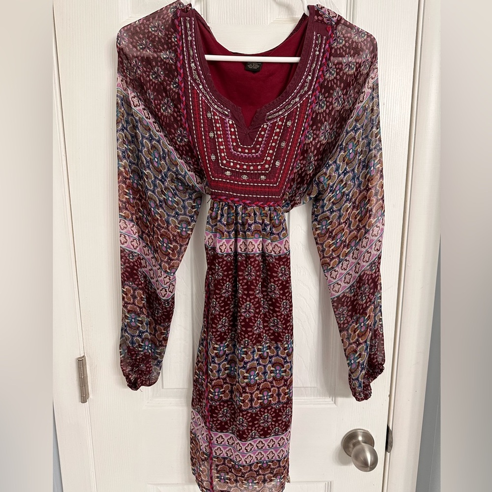 Bohemian tie around waist dress with silver jeweled front. Size L